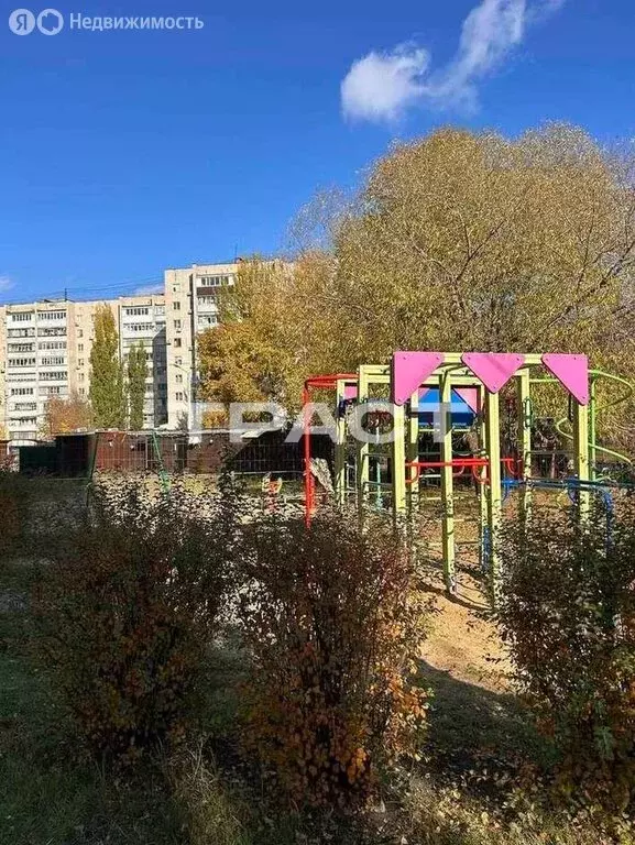 3-комнатная квартира: Воронеж, улица Артамонова, 22А (69 м) - Фото 1