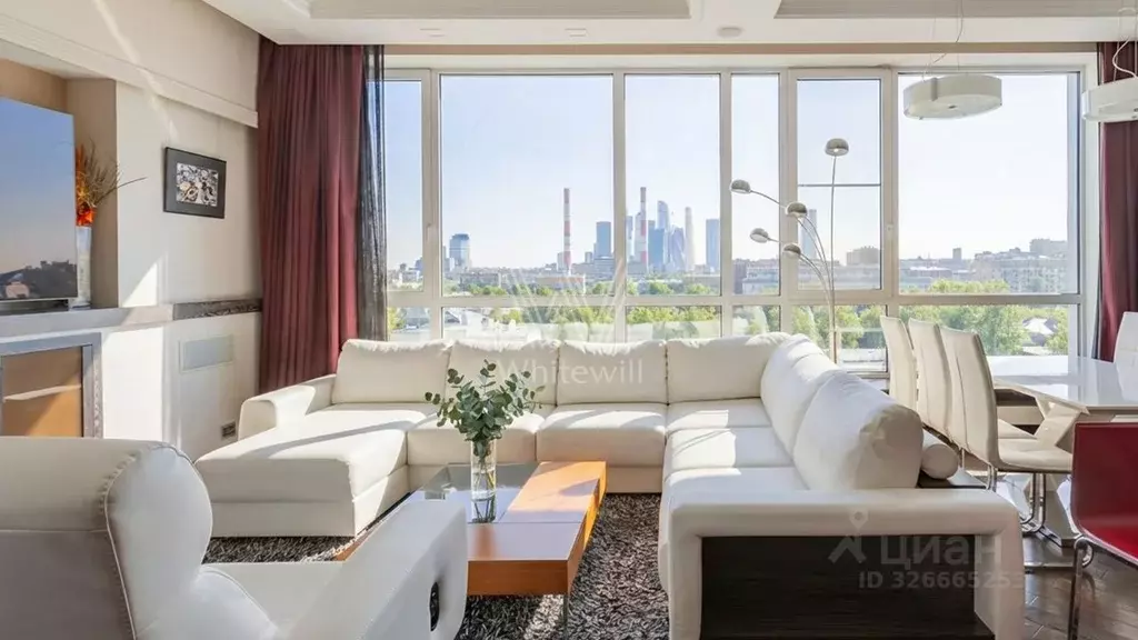 3-к кв. Москва ул. Усачева, 2С3 (138.0 м) - Фото 1