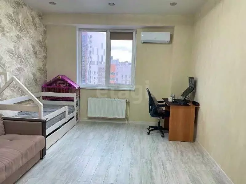 1-к кв. Крым, Симферополь ул. Батурина (40.0 м) - Фото 2