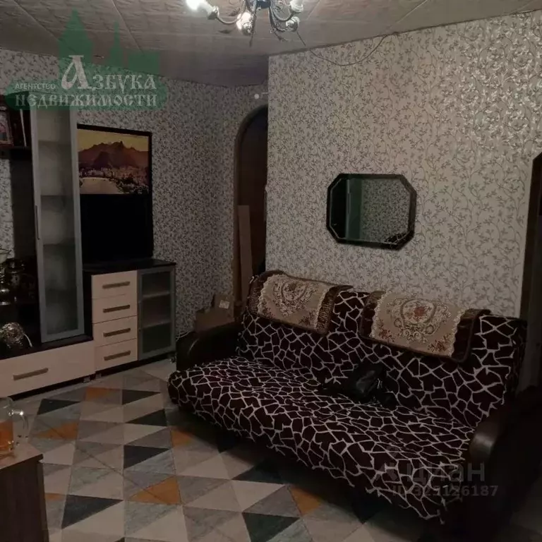 2-к кв. Смоленская область, Ярцево Советская ул., 19 (41.0 м) - Фото 1