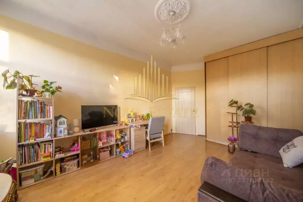 3-к кв. Санкт-Петербург Заозерная ул., 4 (75.5 м) - Фото 1