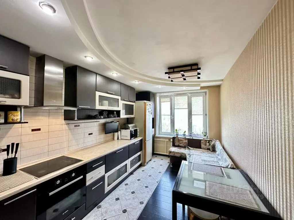 3-к кв. Московская область, Люберцы 115-й кв-л, ул. Авиаторов, 4к2 ... - Фото 1