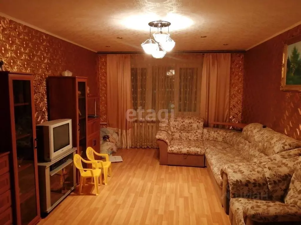 3-к кв. Башкортостан, Стерлитамак ул. Артема, 15 (89.9 м) - Фото 0