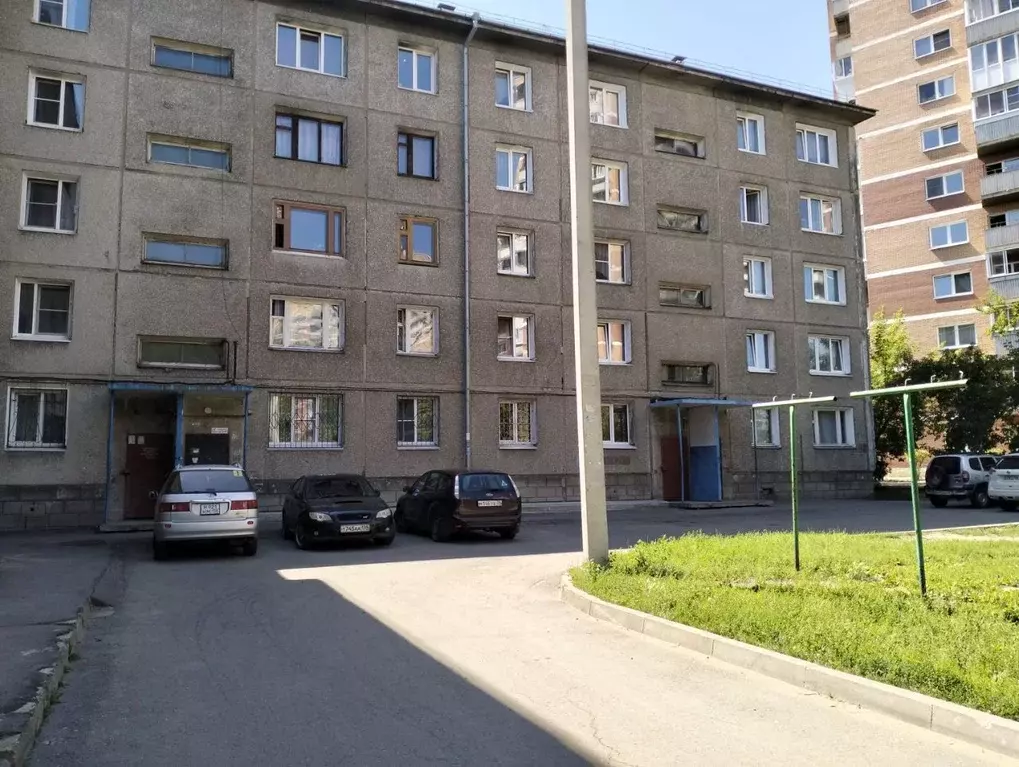 1-к кв. Иркутская область, Иркутск ул. Розы Люксембург, 88 (34.0 м) - Фото 0