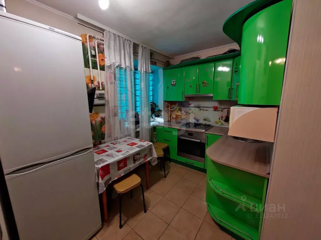 2-к кв. Крым, Симферополь ул. Трубаченко (39.5 м) - Фото 1