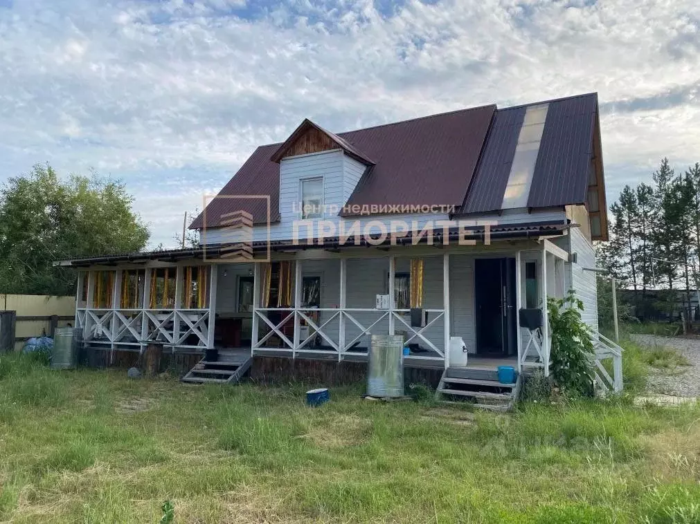 Дом в Саха (Якутия), Якутск ул. Ивана Крафта, 131 (99 м) - Фото 1
