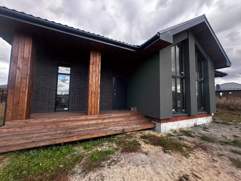 Дом в Татарстан, Казань ул. Сандугач (100 м) - Фото 1