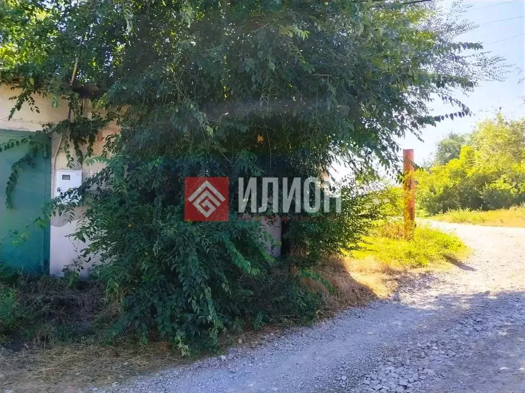 Гараж в Крым, Белогорск ул. Луначарского (40 м) - Фото 2
