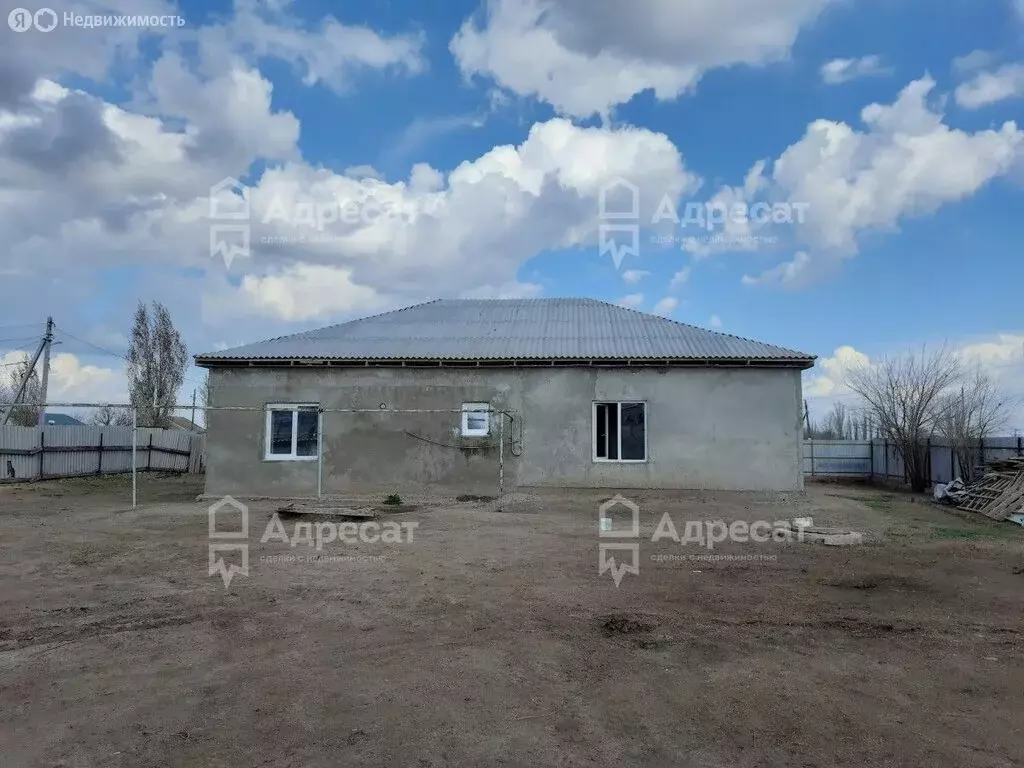 Дом в село Пичуга, Волгоградская улица (145 м) - Фото 2