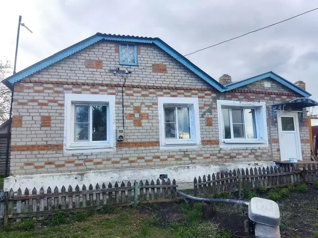 Дом в Воронежская область, Грибановский пгт ул. Тургенева, 15 (66 м) - Фото 1