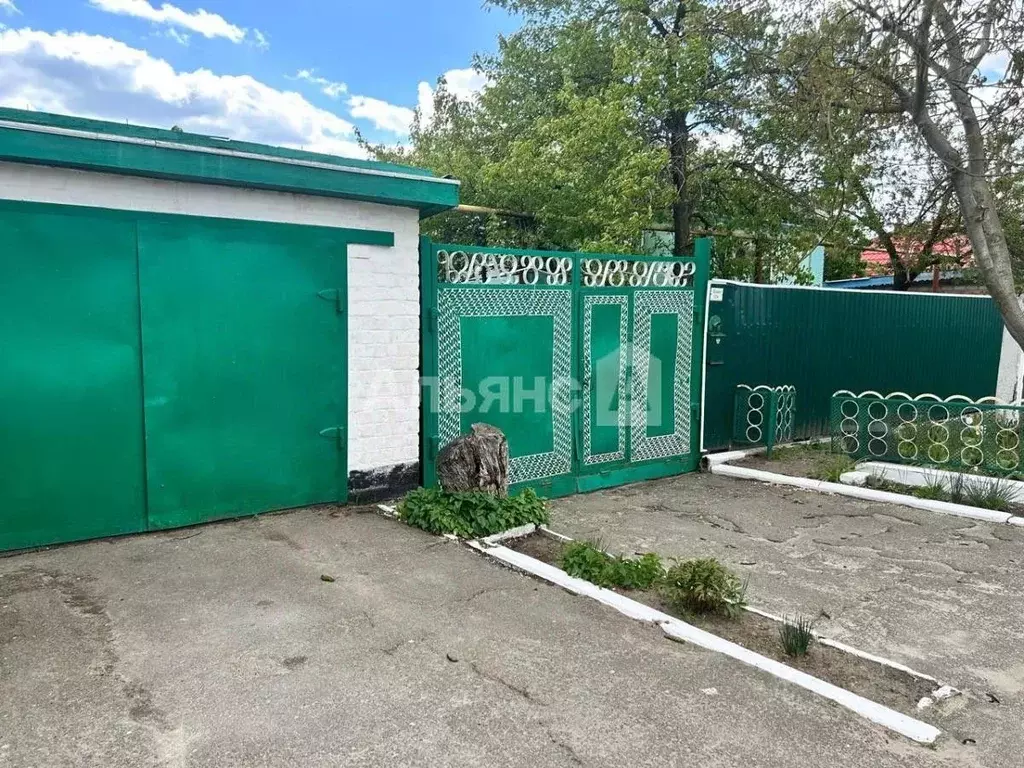 Дом в Ростовская область, Белокалитвинский район, Шолоховский пгт ул. ... - Фото 1
