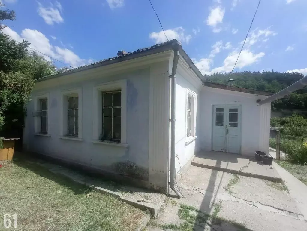 Дом в Крым, Бахчисарайский район, Куйбышево пгт ул. Родниковая (65 м) - Фото 0