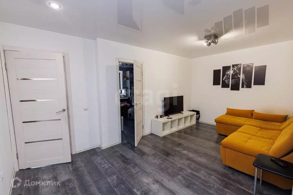 Продаётся 1-к квартира, 50.1 м - Фото 1