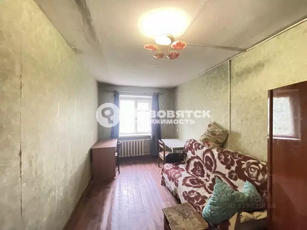 Комната Кировская область, Киров Октябрьский просп., 20 (14.0 м) - Фото 0