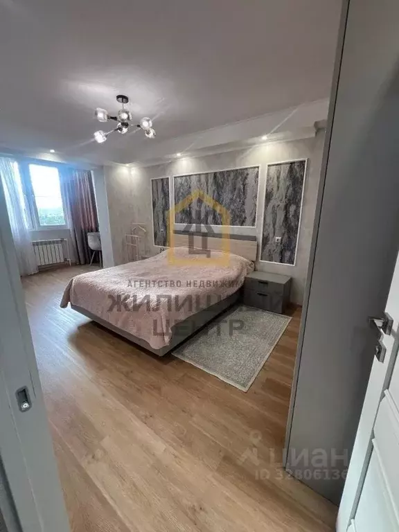 3-к кв. Ставропольский край, Пятигорск просп. Калинина, 2Д (70.0 м) - Фото 2