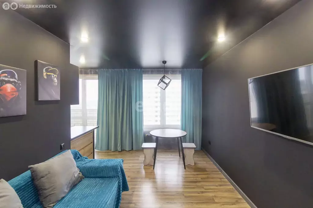 Квартира-студия: Тюмень, улица Вадима Бованенко, 5 (30 м) - Фото 2