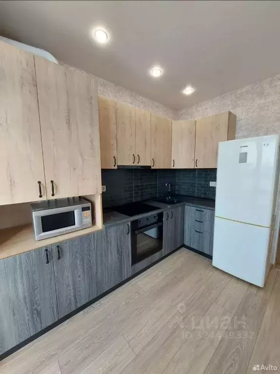 2-к кв. Астраханская область, Астрахань ул. Бехтерева, 2А (40.0 м) - Фото 1