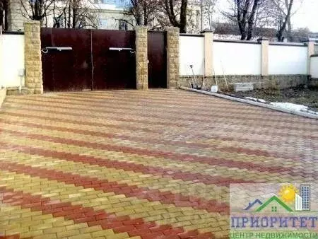 Дом в Ставропольский край, Кисловодск ул. Щербакова (300 м) - Фото 2