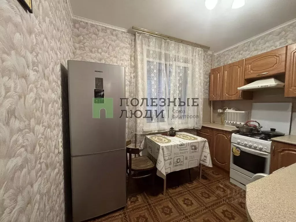 1-к кв. Самарская область, Сызрань просп. 50 лет Октября, 83 (36.0 м) - Фото 1