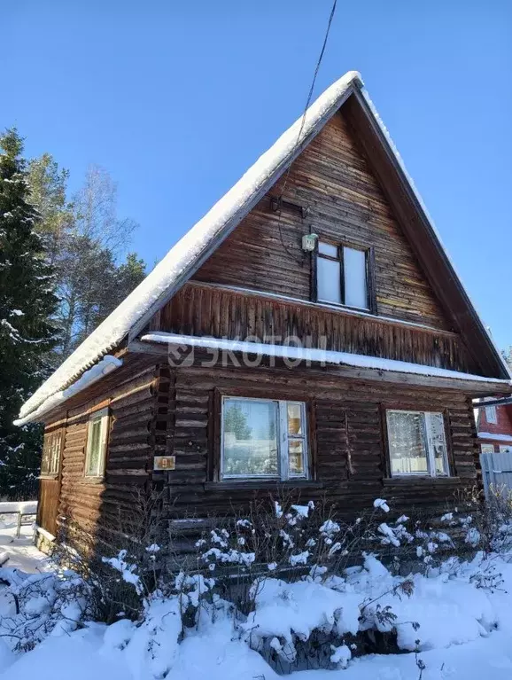 Дом в Ленинградская область, Выборгский район, Рощинское городское ... - Фото 1