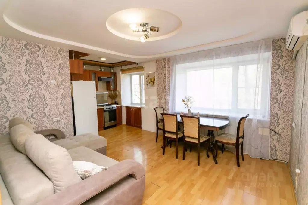 2-к кв. Хабаровский край, Хабаровск Амурский бул., 16 (42.6 м) - Фото 1