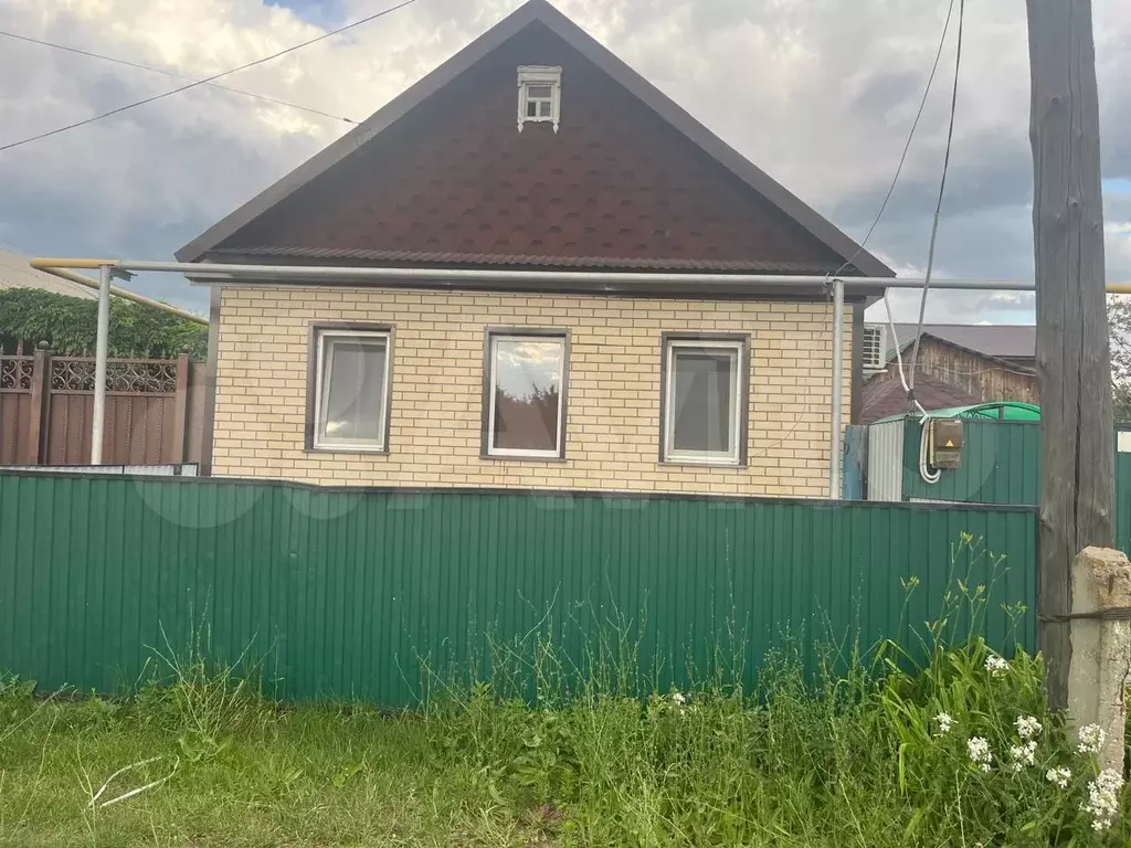 Дом 100 м на участке 5,5 сот. - Фото 0