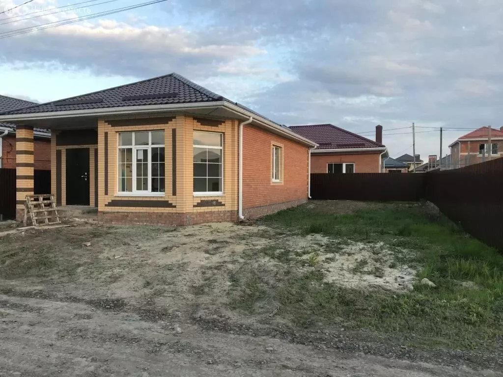 Дом в Мясниковский район, хутор Красный Крым (90 м) - Фото 1