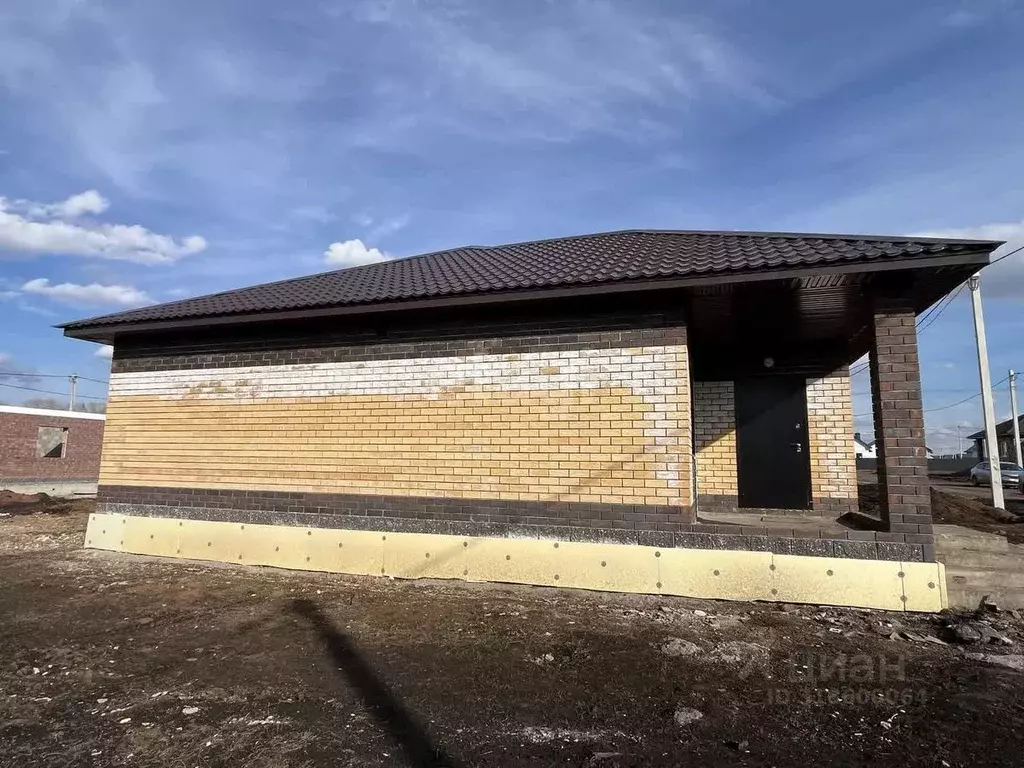 Дом в Башкортостан, Уфа городской округ, с. Нагаево  (100 м) - Фото 1