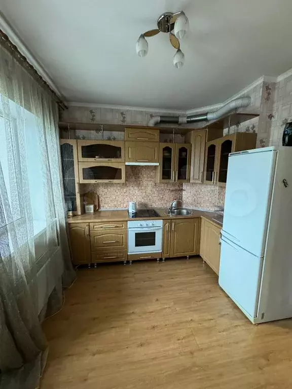 2-к. квартира, 81 м, 8/10 эт. - Фото 1
