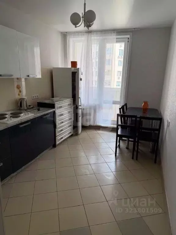 3-к кв. Новосибирская область, Новосибирск ул. Семьи Шамшиных, 12 ... - Фото 2