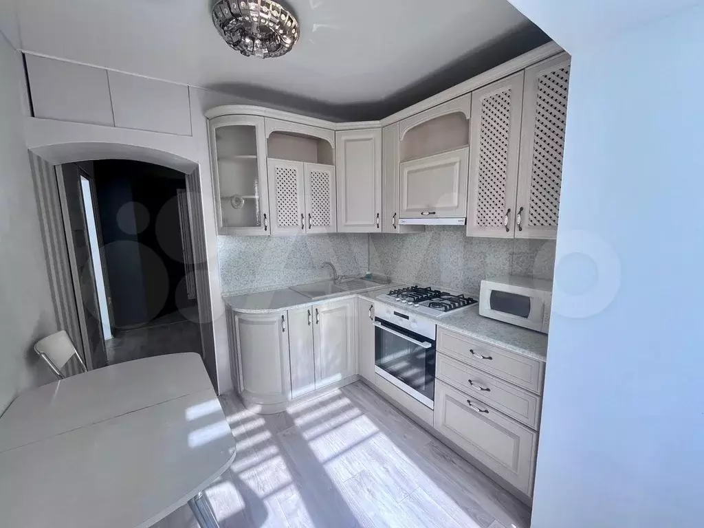 2-к. квартира, 50 м, 2/5 эт. - Фото 0