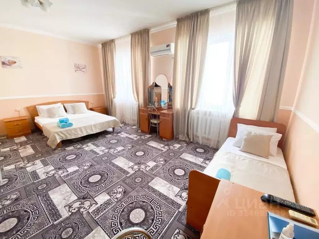 Комната Краснодарский край, Геленджик просп. Геленджикский, 68/2 - Фото 1