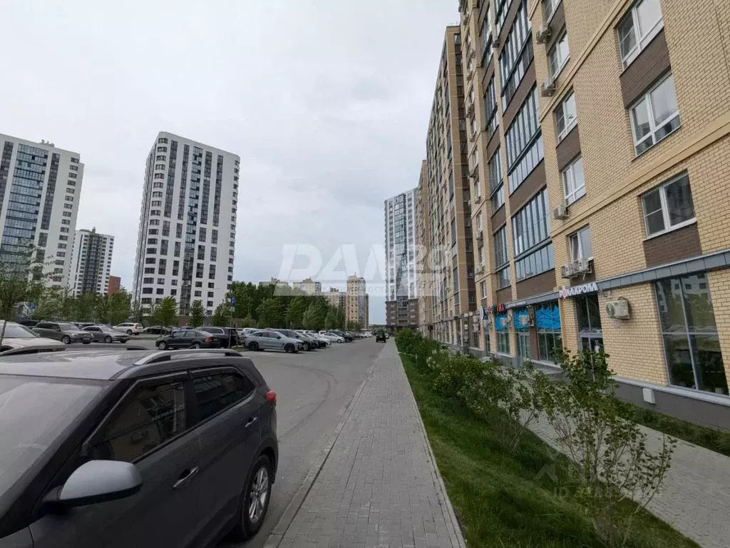 Торговая площадь в Челябинская область, Челябинск ул. Академика ... - Фото 1