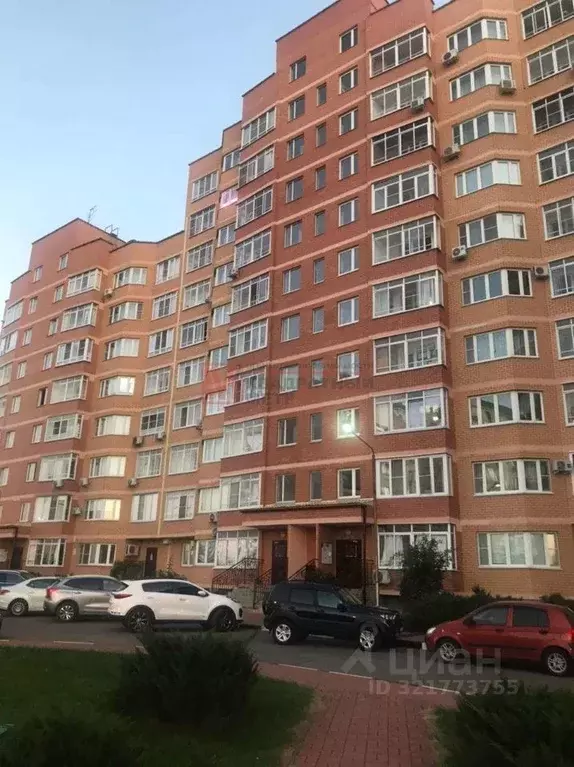 3-к кв. Белгородская область, Старый Оскол Степной мкр, 18 (94.0 м) - Фото 0