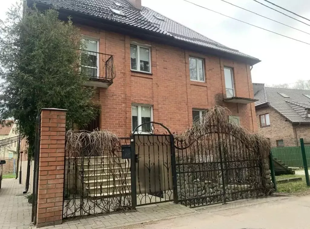 Дом в Калининградская область, Калининград ул. Тихоненко, 69А (130 м) - Фото 0