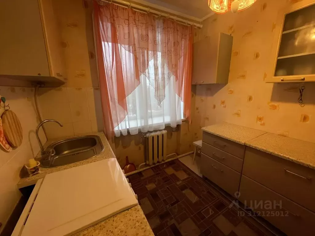 3-к кв. Пермский край, Нытва ул. Ширинкина, 25 (52.2 м) - Фото 0