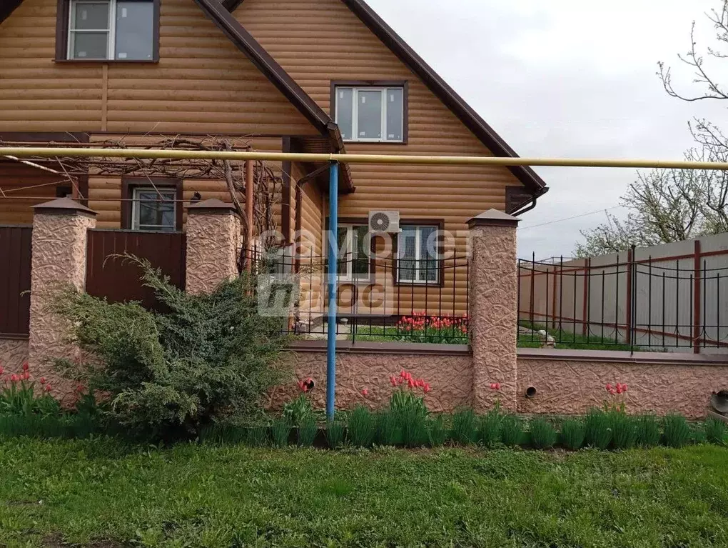 Дом в Курская область, Курский район, с. Беседино  (160 м) - Фото 0