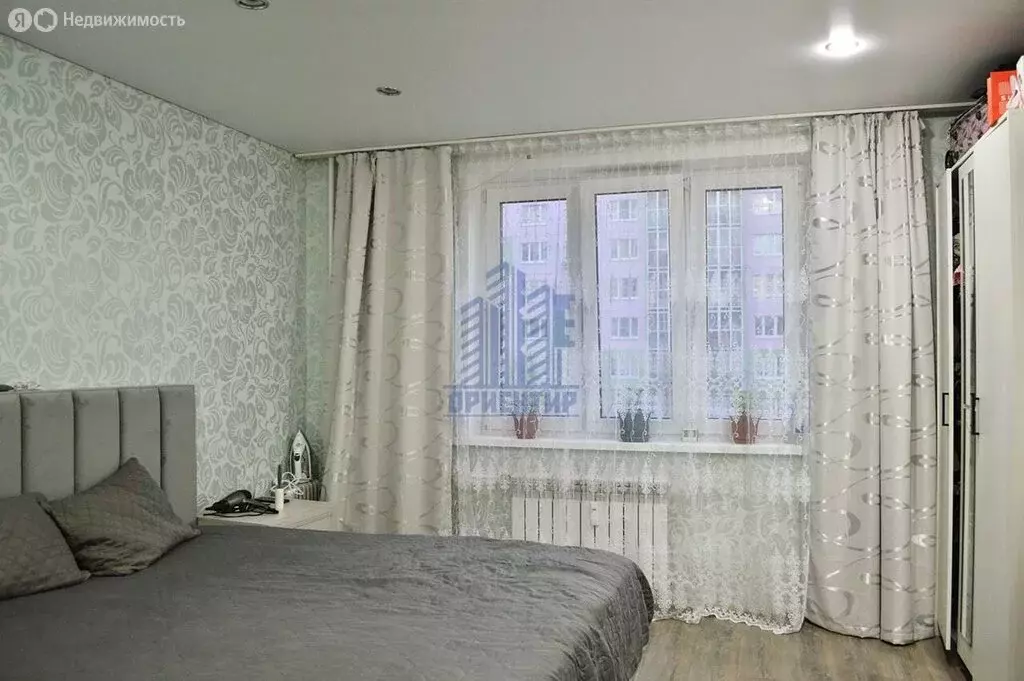 2-комнатная квартира: Чебоксары, улица Академика В.Н.Челомея, 3 (66 м) - Фото 0