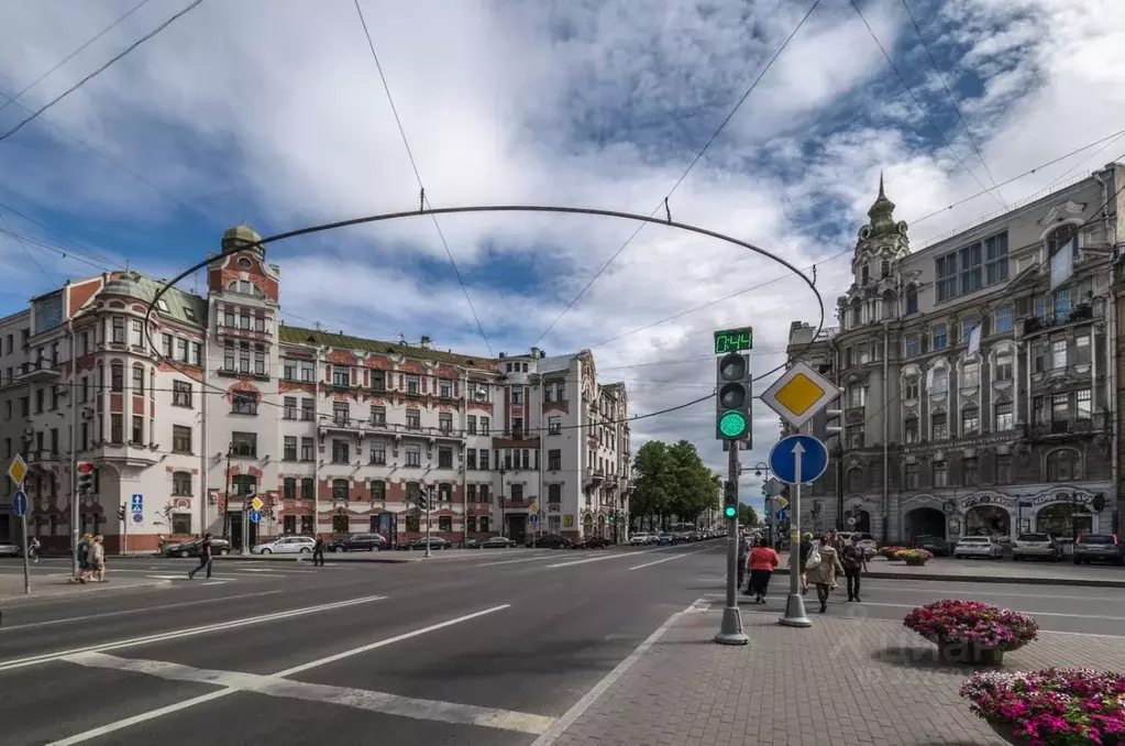 3-к кв. Санкт-Петербург Каменноостровский просп., 13/2 (70.0 м) - Фото 2