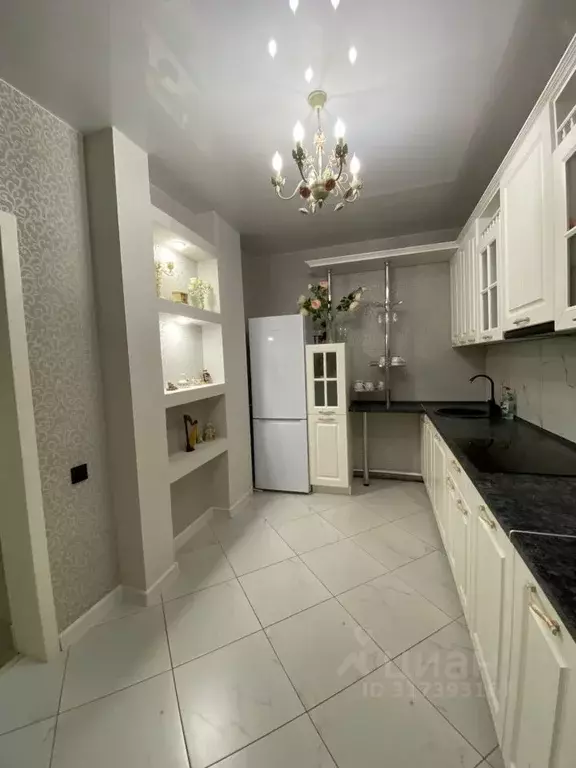 Дом в Новосибирская область, Новосибирск Сестрорецкая ул., 16 (250 м) - Фото 0