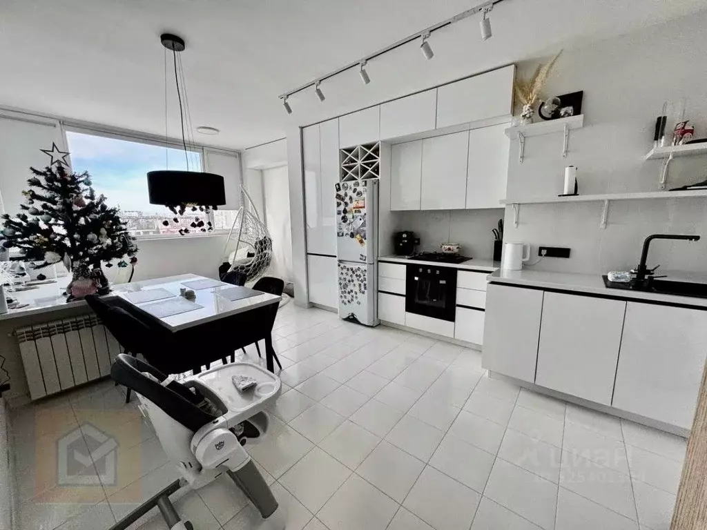 1-к кв. Севастополь ул. Руднева, 28Б (56.4 м) - Фото 1