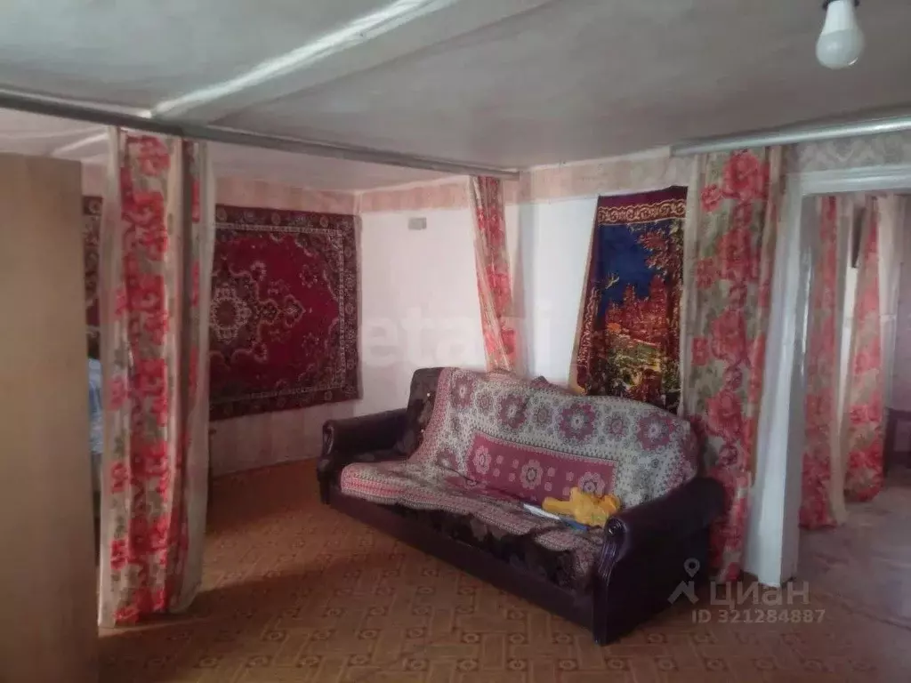 Дом в Белгородская область, Новооскольский муниципальный округ, с. ... - Фото 1