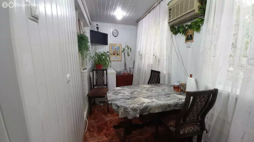 4-комнатная квартира: Кизляр, улица Свердлова, 32 (74 м) - Фото 1