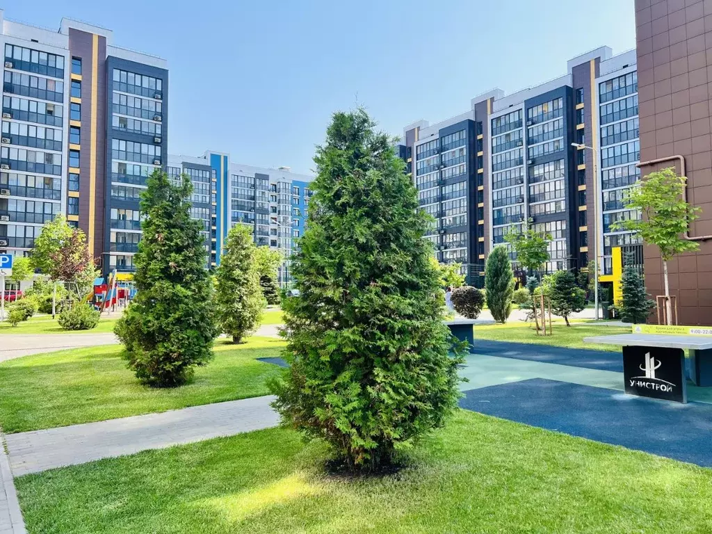 2-к кв. Татарстан, Казань ул. Николая Ершова, 62Вк1 (60.0 м) - Фото 0