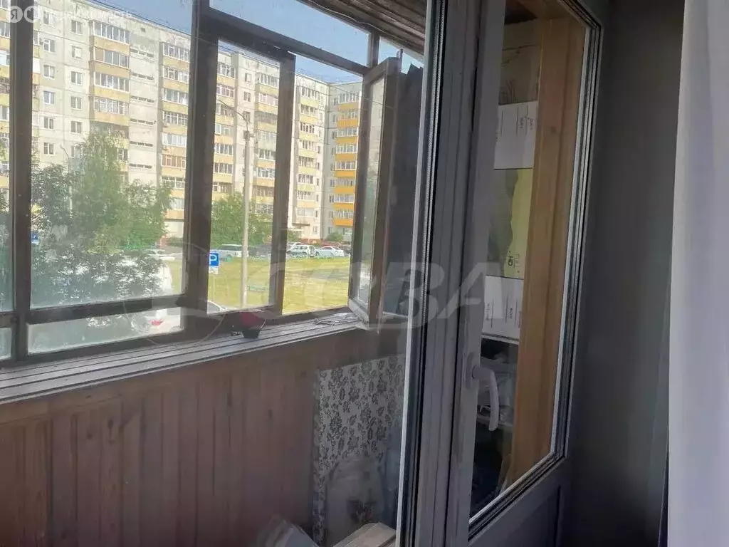 1-комнатная квартира: Тобольск, 7-й микрорайон, 15 (29.4 м) - Фото 0