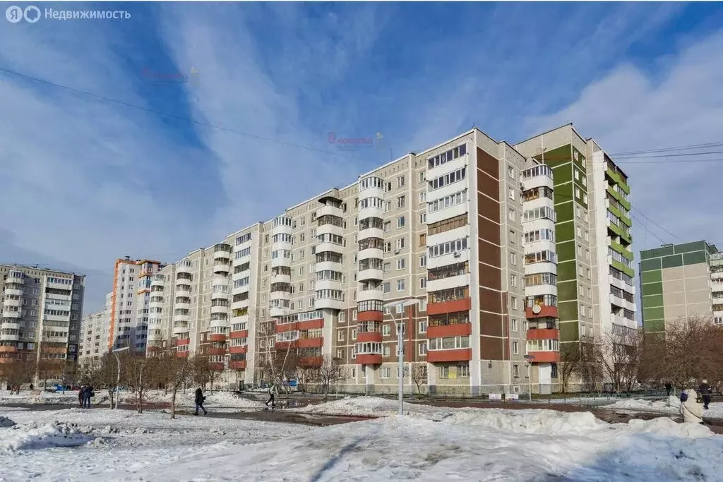 4-комнатная квартира: Екатеринбург, Родонитовая улица, 26 (80 м) - Фото 1