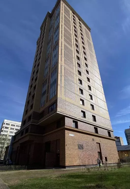 Гараж в Санкт-Петербург Серебристый бул., 19к2 (14 м) - Фото 1