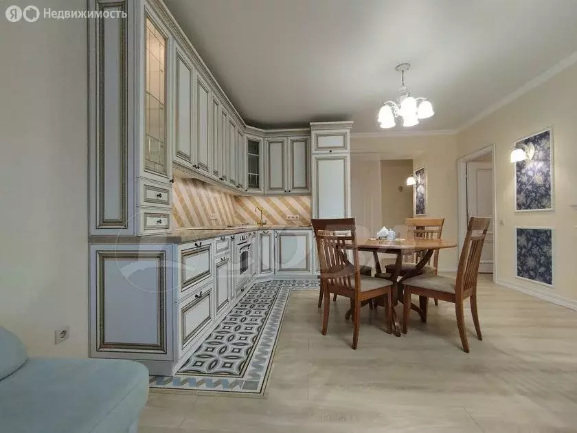 3-комнатная квартира: Тюмень, улица Грибоедова, 13к1 (66 м) - Фото 1