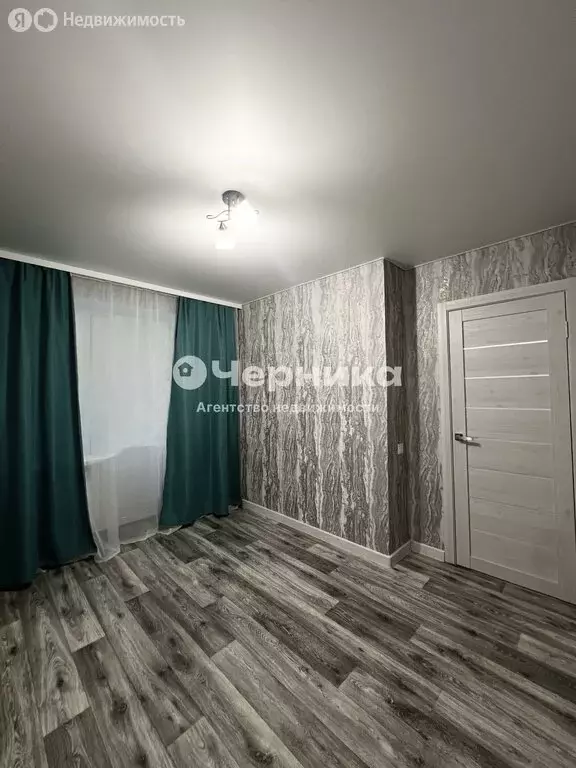 3-комнатная квартира: Шахты, переулок Татаркина, 17А (53.2 м) - Фото 1