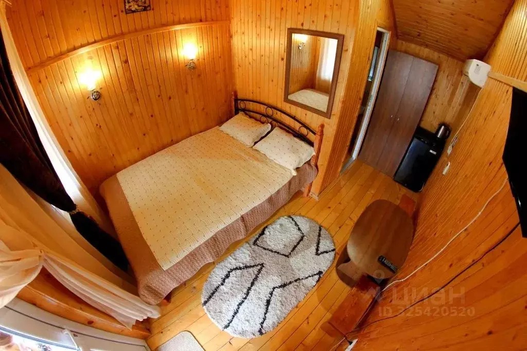 Комната Крым, Судак ул. Адмиральская, 7 - Фото 1